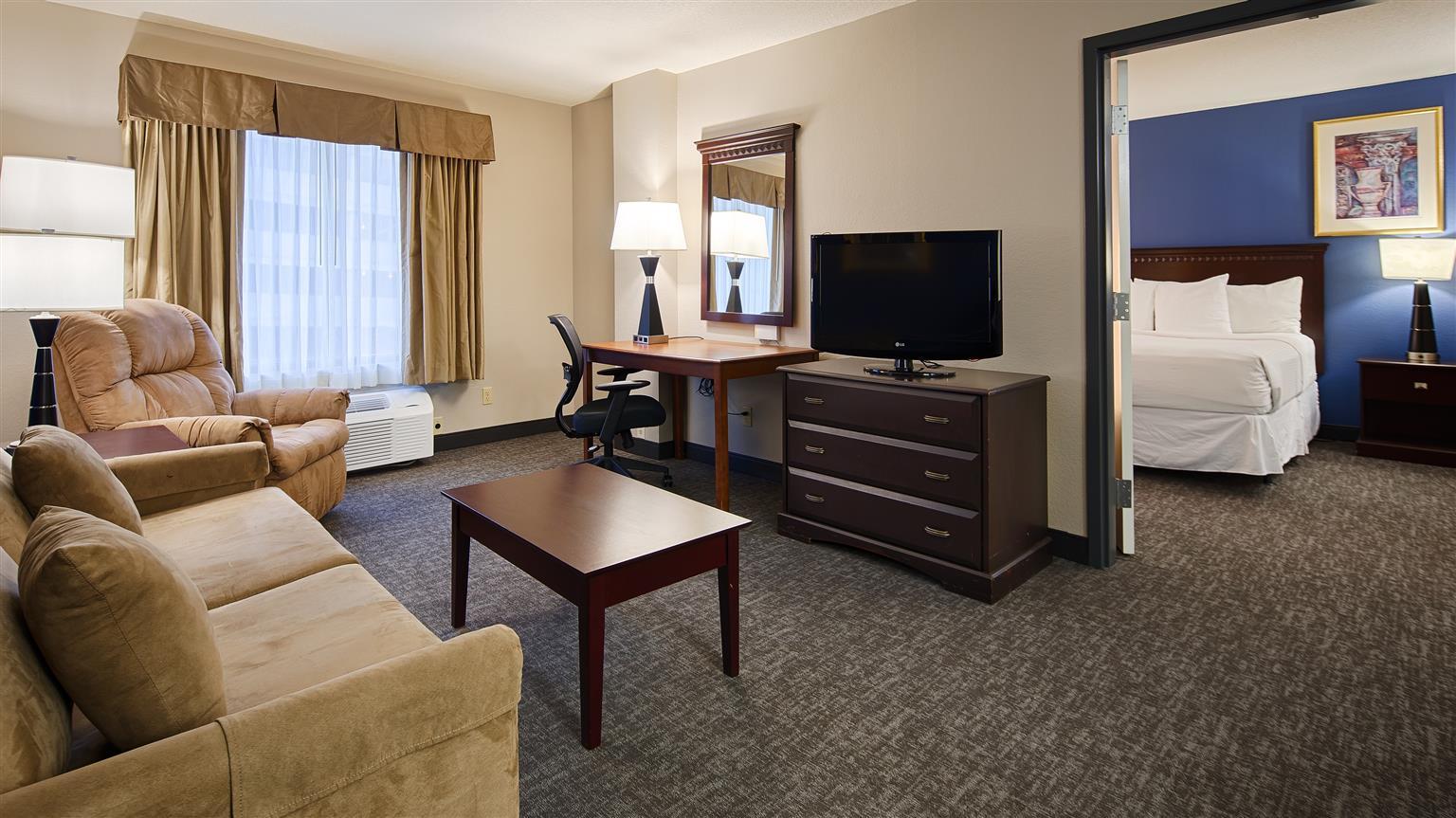 Surestay Plus Hotel By Best Western Houston Medical Center Room photo